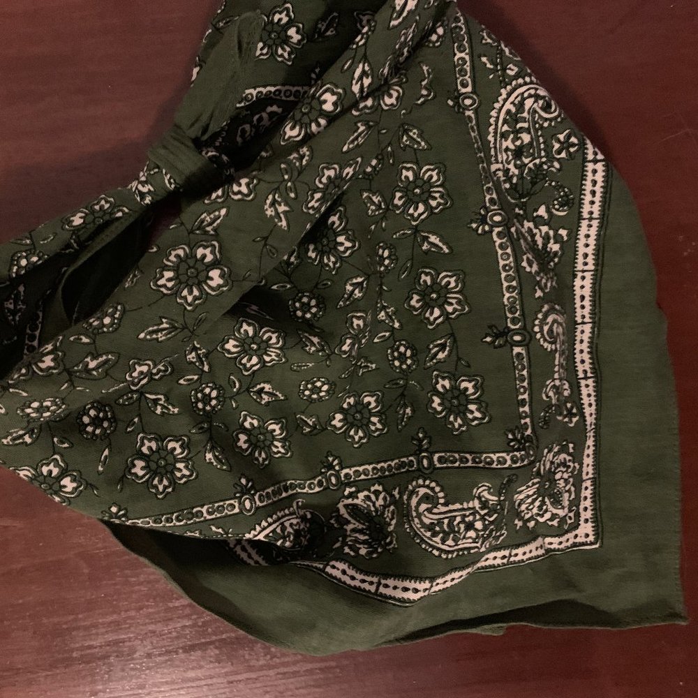 Green bandana